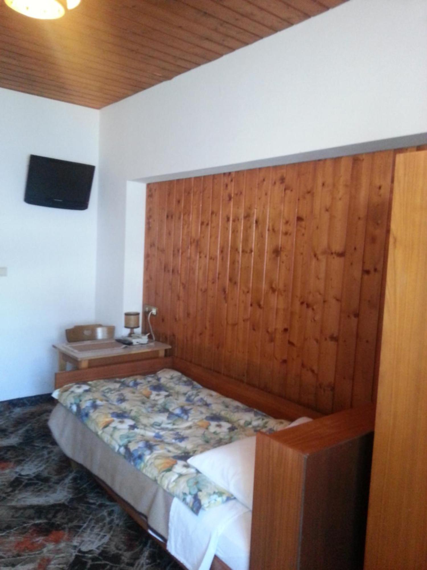 Pension Panorama Monguelfo-Tesido / Welsberg-Taisten Εξωτερικό φωτογραφία