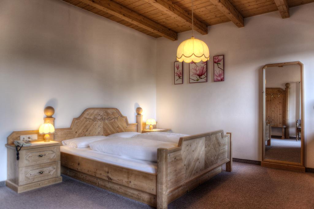 Pension Panorama Monguelfo-Tesido / Welsberg-Taisten Εξωτερικό φωτογραφία